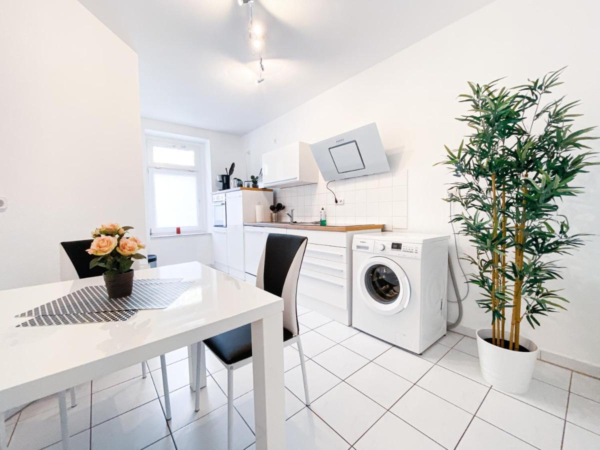 R&l Uhlandstrasse Apartment Leipzig